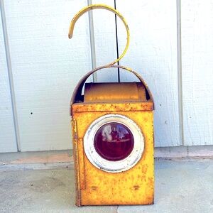 Railroad Lantern Large Vintage Made in England Dodo Bat BS3143 3 Red Lenses Used